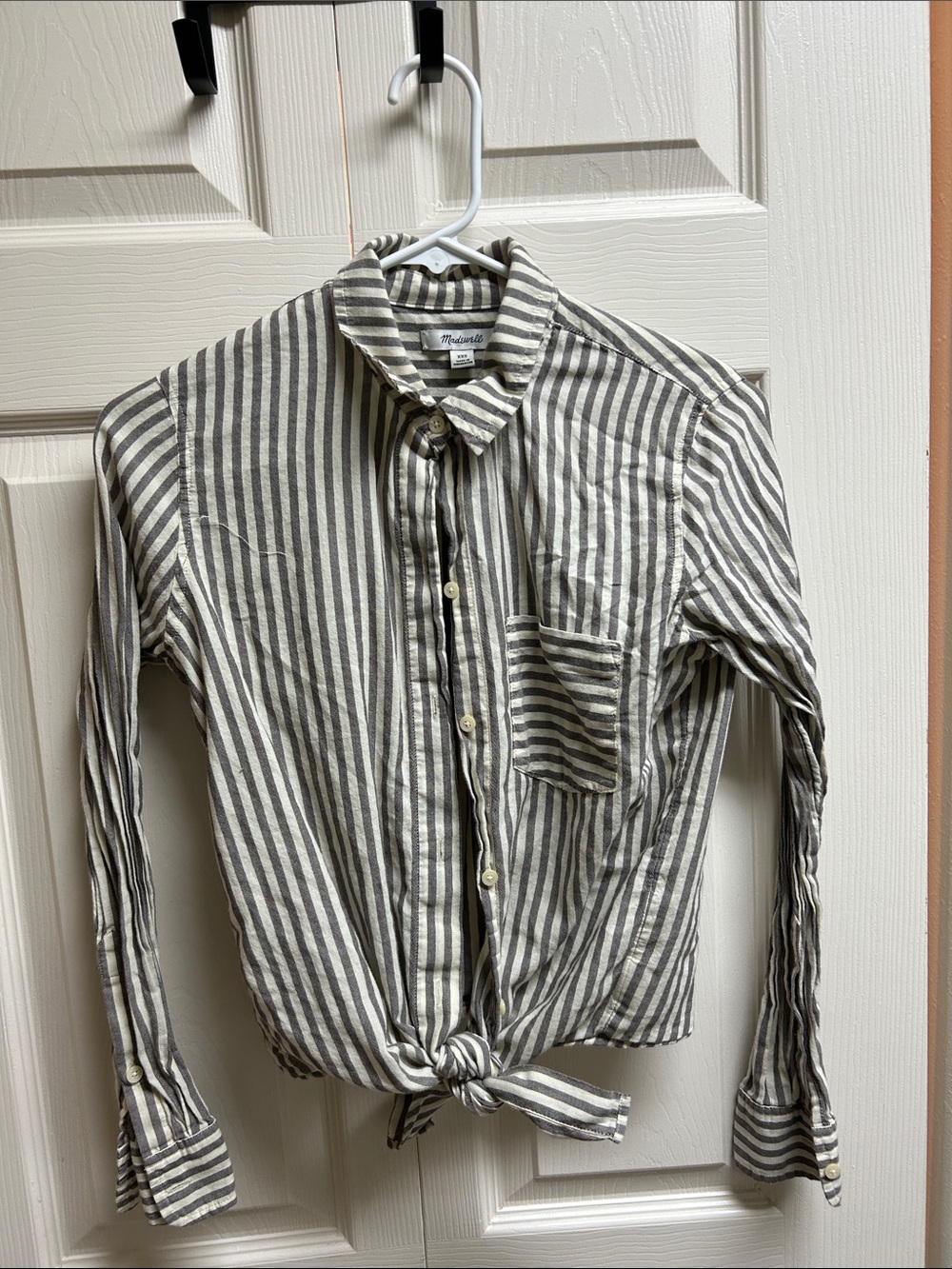 Madewell Striped Button-Down Tie-Front Shirt in Cream and Gray